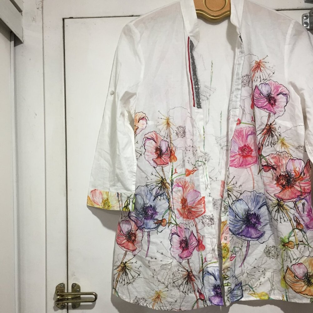 JUST WHITE DESIGN by SE FLORAL PRINT SHIRTS SIZE 42